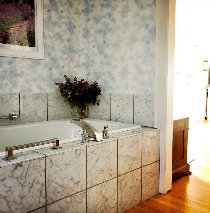 Harbor Hill House Bayfield Ngoại thất bức ảnh